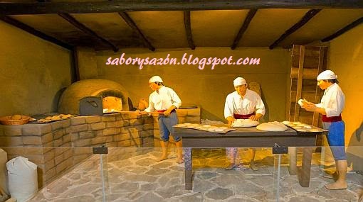 LA COMIDA PERUANA Y SU HISTORIA la comida peruana y su historia