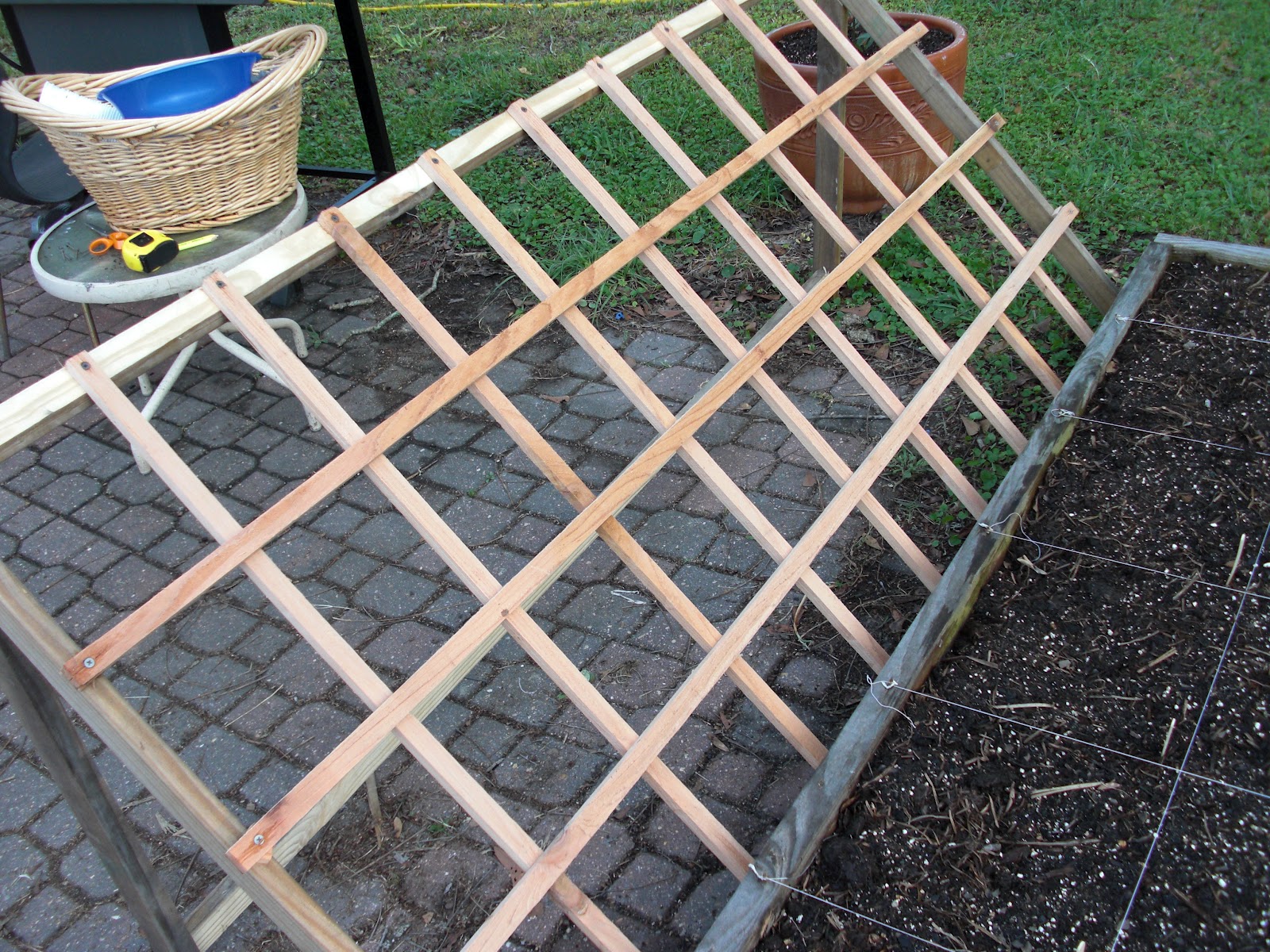 LMG Love My Garden Melon Trellis