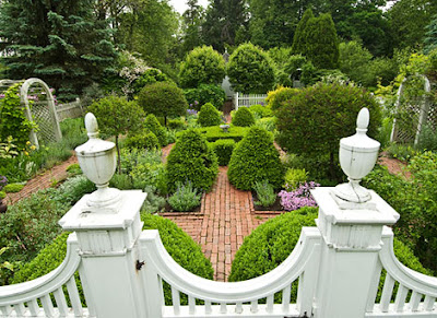 The Designer's Muse: Formal Garden in Connecticut