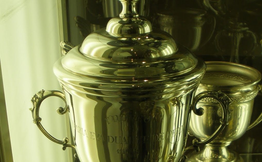 Voladizo de Gol Sur 1948. El Sevilla Subcampeón de la Copa Eva Duarte