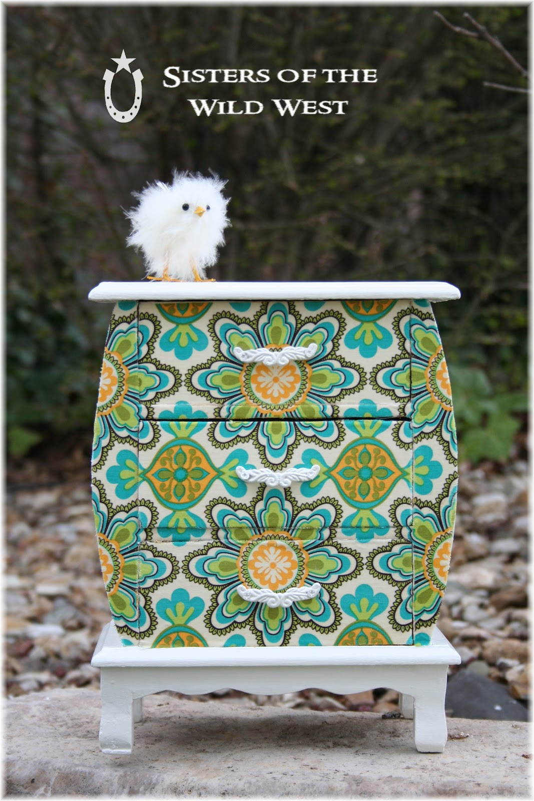 Jewelry Box Makeover