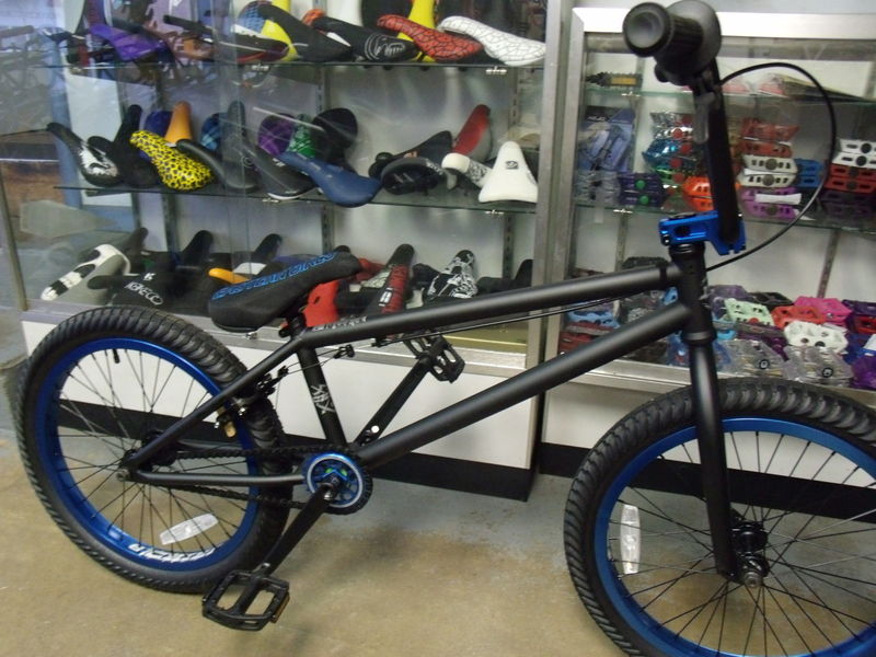 bmx black and blue