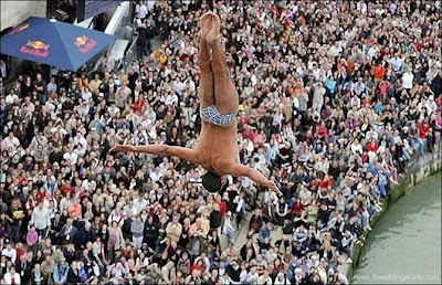 Click on the Image for a Larger View funny_picture_jump