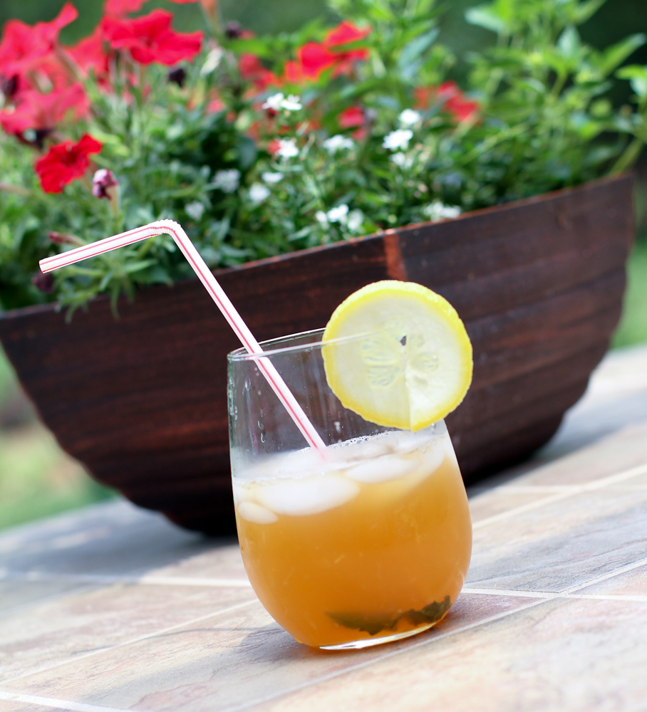 Lemonade Sweet Tea Scissors & Spatulas