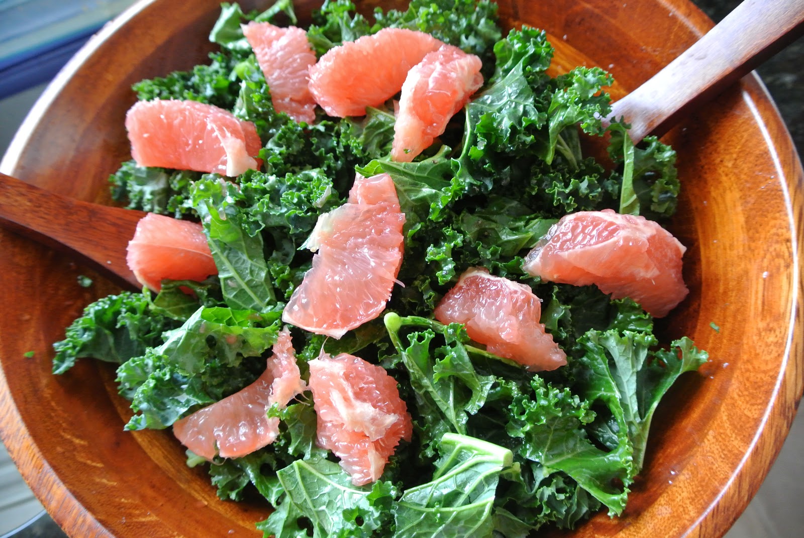Increase Your Iron Absorption with this Kale and Grapefruit Salad