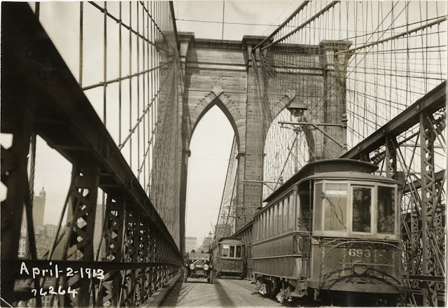 What Did  Brooklyn Bridge  Look Like   Ago 