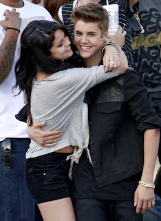 Selena Gomez And Justin Bieber selena gomez and justin bieber, selena gomez justin bieber, justin bieber and selena gomez kissing, juegos justin bieber y selena gomez,