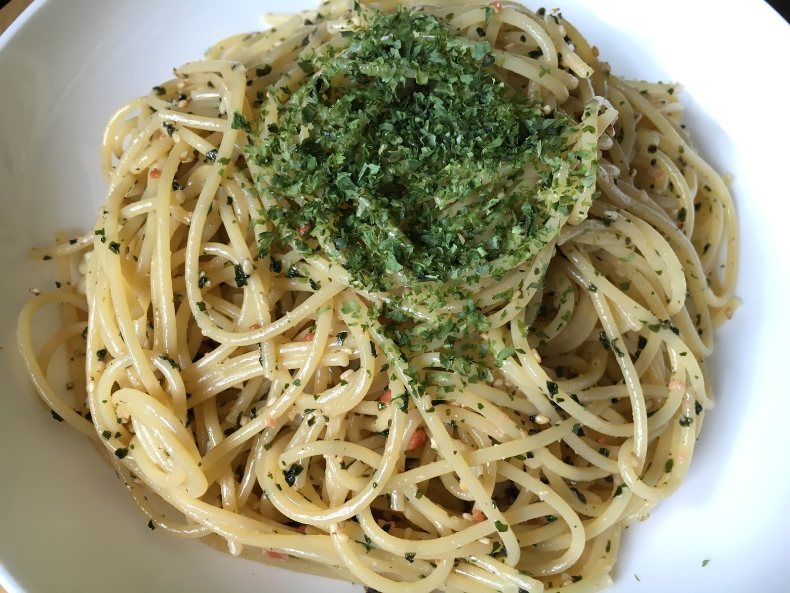 Japanese Furikake Spaghetti + Fun Pasta Shapes / LUCY LOVES TO EAT