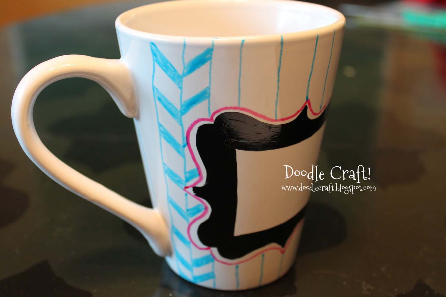 Doodlecraft Customize your Mug with Glass Paint Markers!