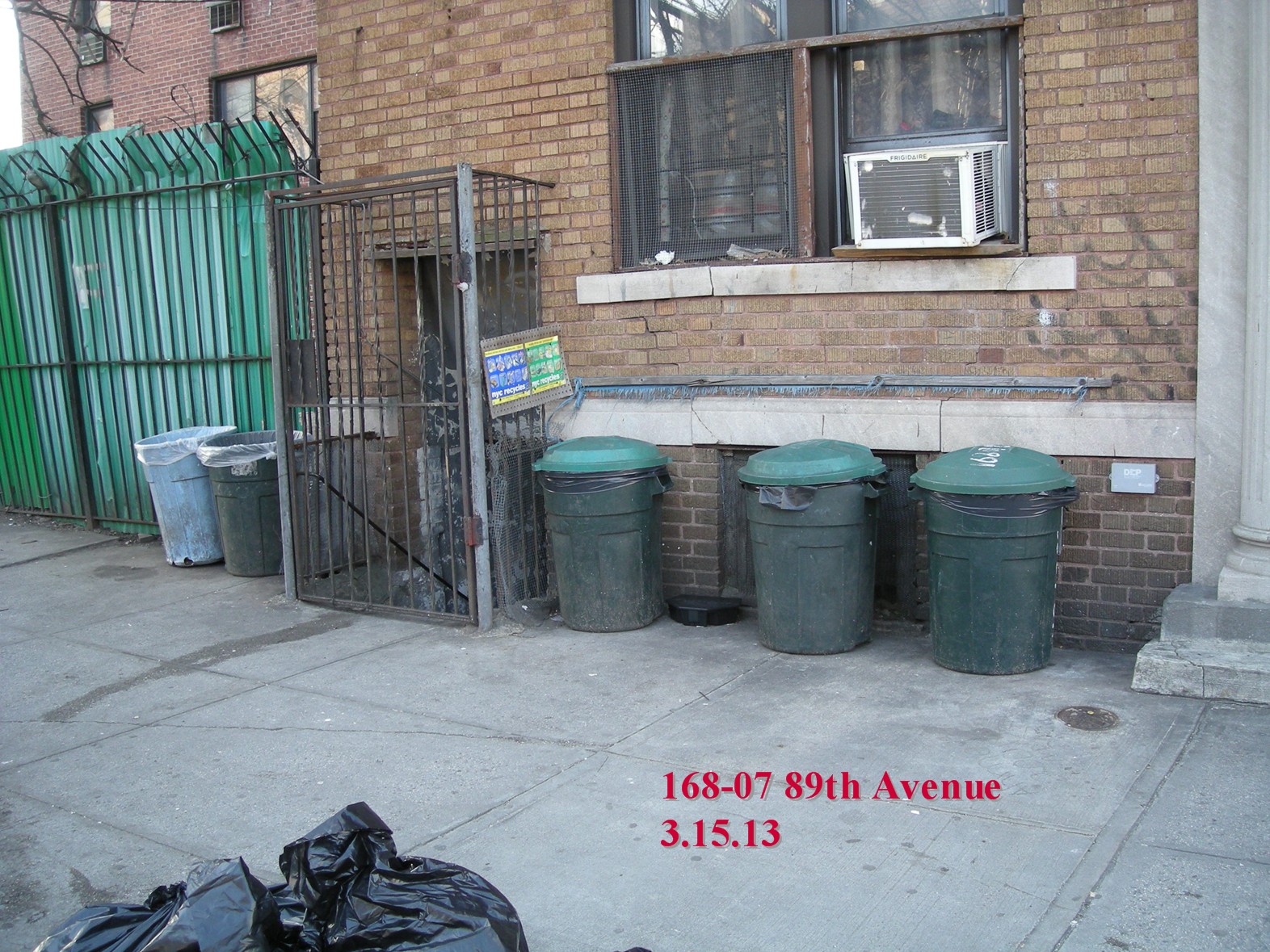 Queens Crap Some Jamaica garbage cleaned, some not