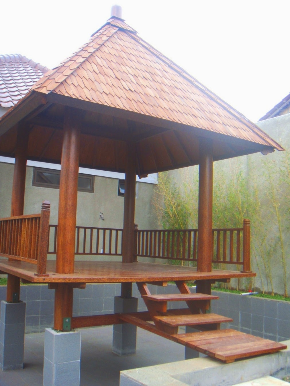 GAZEBO KAYU KELAPA TUKANG TAMAN JASA PEMBUATAN GAZEBO