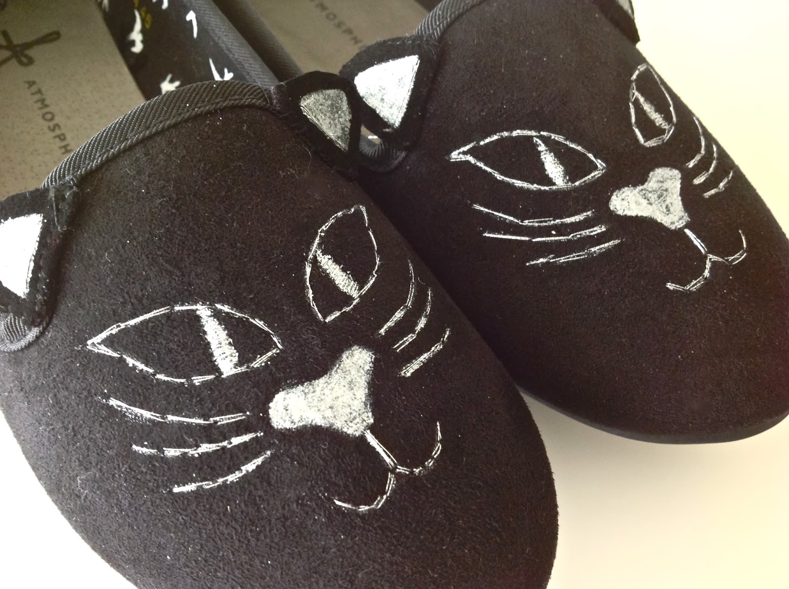 Trends With Benefits DIY Cat Face Ballet Pumps