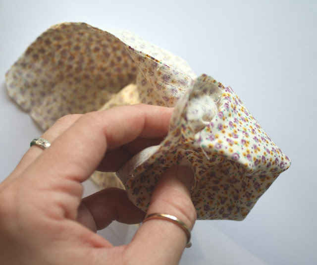 hungryhippie sews DIY Simple Luxuries Lavender Eye Pillow