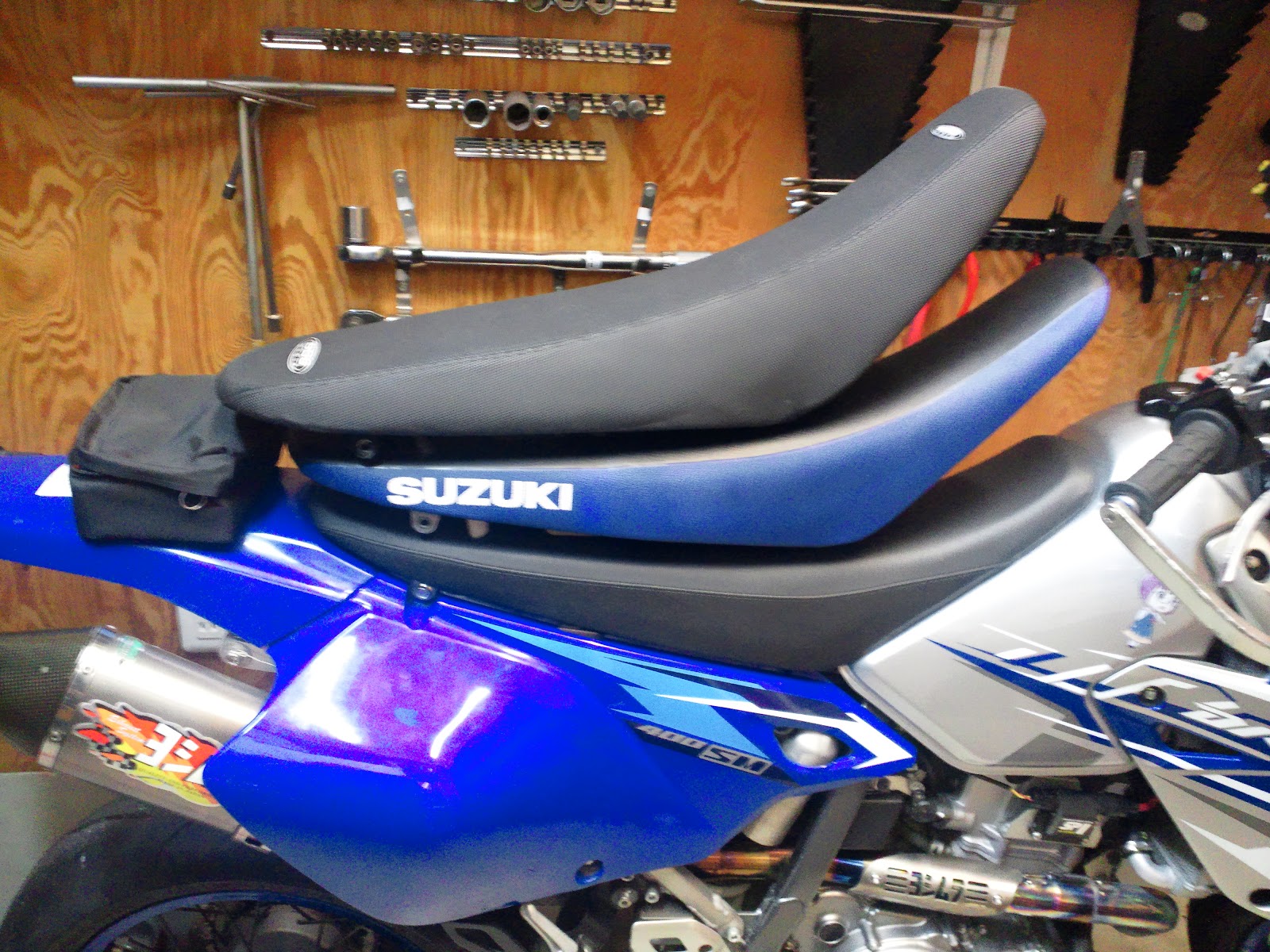 DR-Z400SM SDG ハイシート 送料無料 SDGハイシート/コンプリート対応/DRZ400SM/DRZ400S/DR