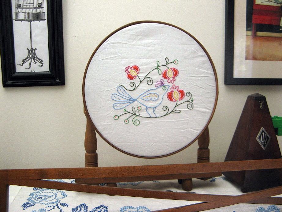 Gingham cherry antique hoop stand Gingham cherry antique hoop stand