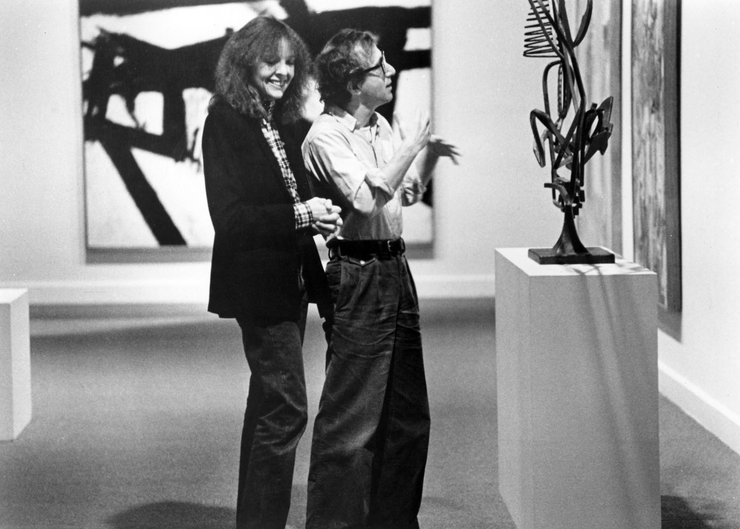 Love Those Classic Movies!!! Manhattan (1979) Woody Allen & Diane