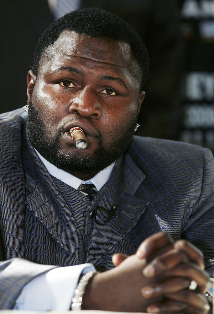 Kan Sporu James Toney, Ken Shamrock maçına hazırlanırken gym'den kovuldu