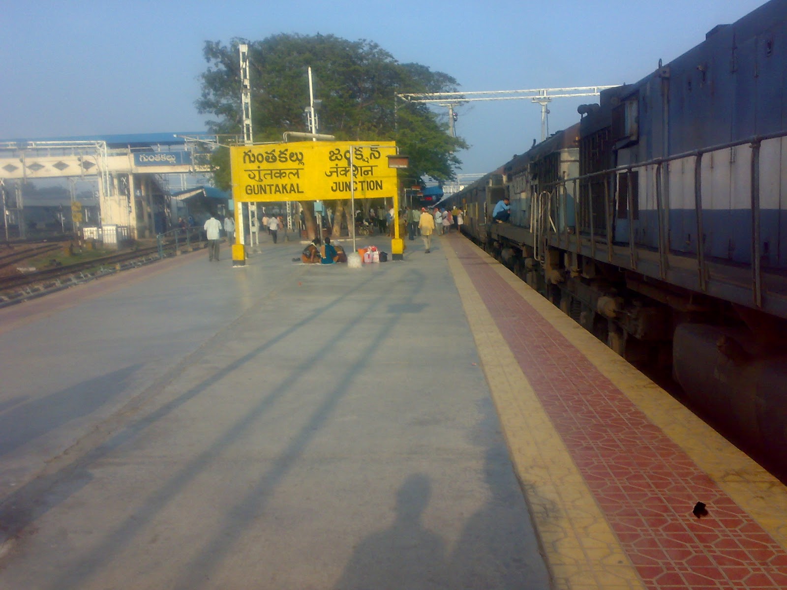 bhatni railway station
