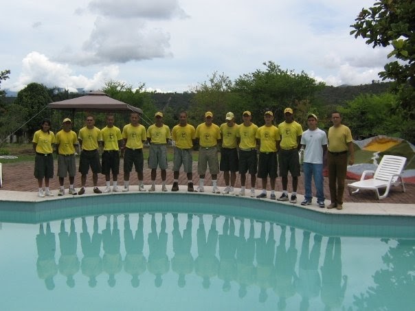 FUNDACION LA LUZ fundacion la luz:
