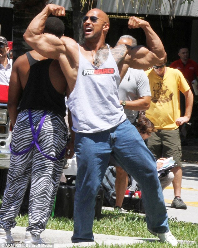 MEU CORPO FALA POR MIM: DIETA E TREINO DO THE ROCK PARA O FILME PAIN AND  GAIN