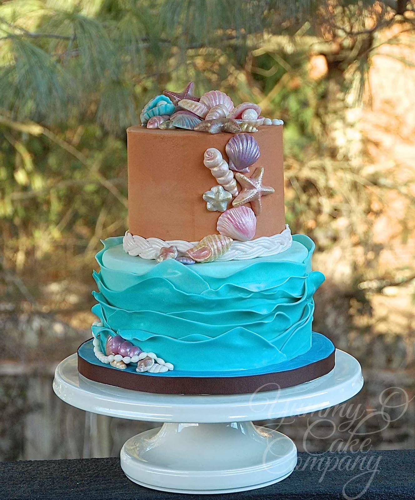 The Sweet, The Sassy and The Blur Seashell Cake