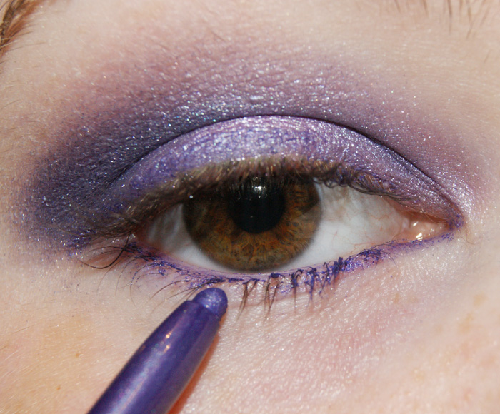 "Beauty by Schritt für Schritt Tutorial für lilane Smokey eyes