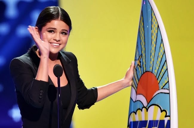 Selena Gomez es Homenajeada en los Teen Choice Awards 2014.