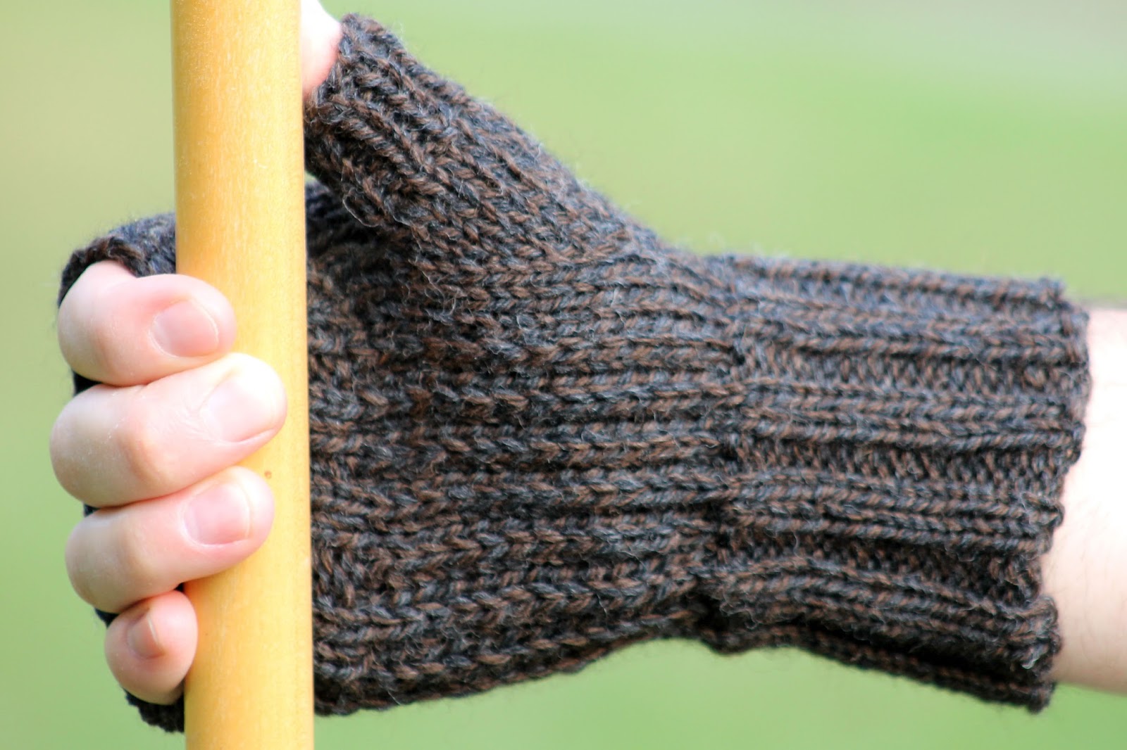 Balls to the Walls Knits: Sailors Rib Fingerless Gloves