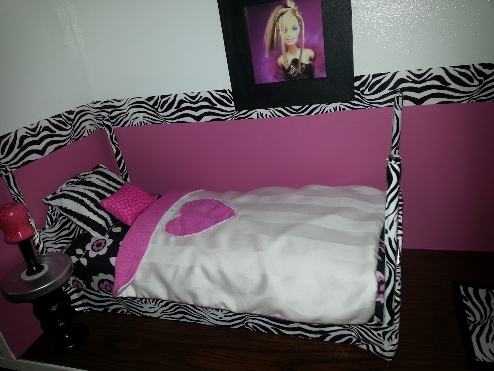 Simple Livin DIY Barbie Doll House