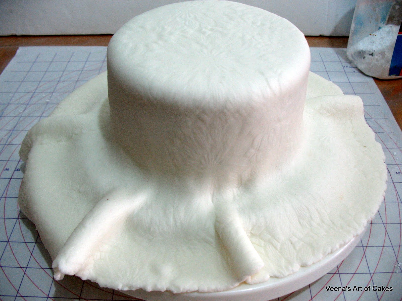 Embossing Fondant