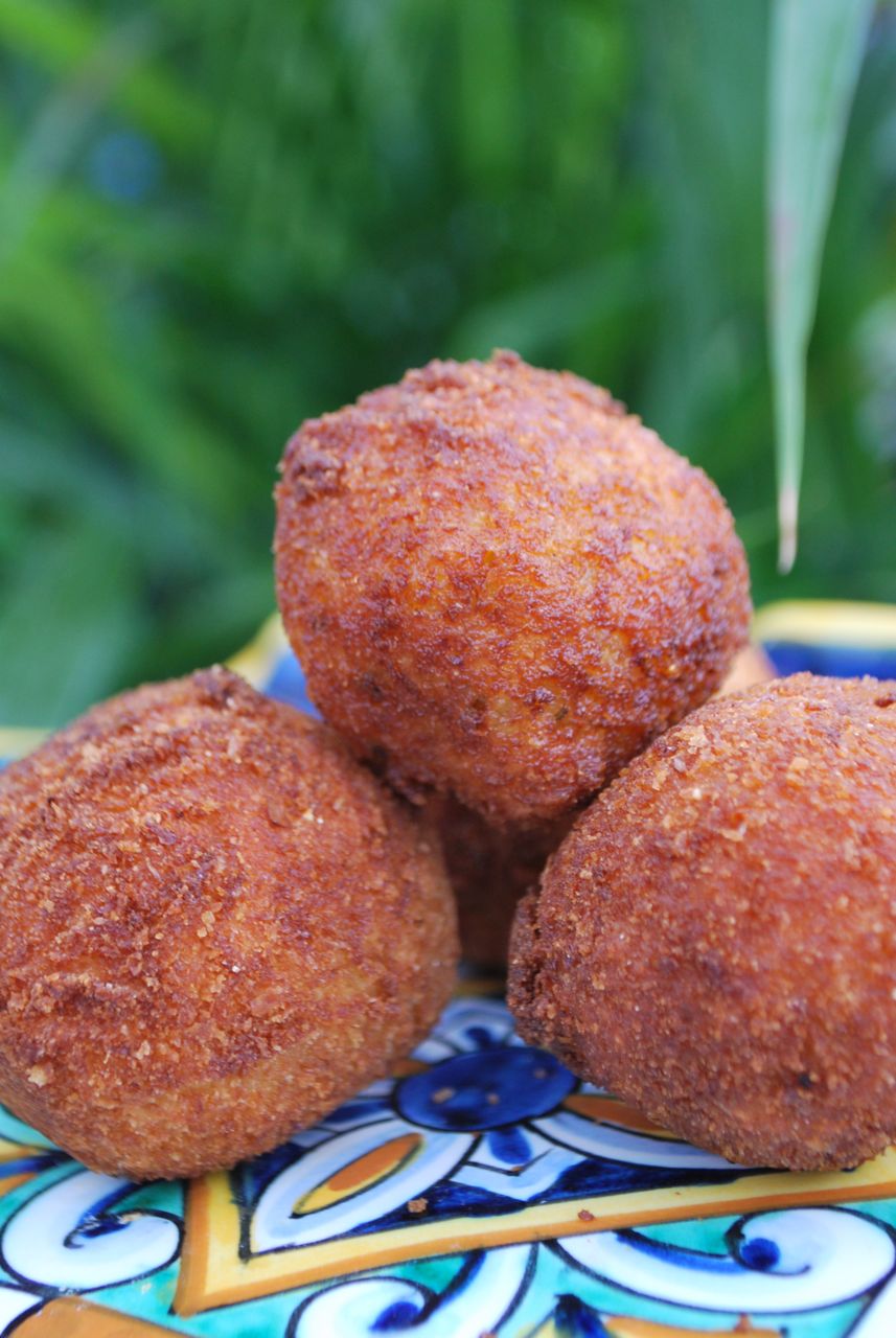 Scrumpdillyicious Arancini di Aragosta