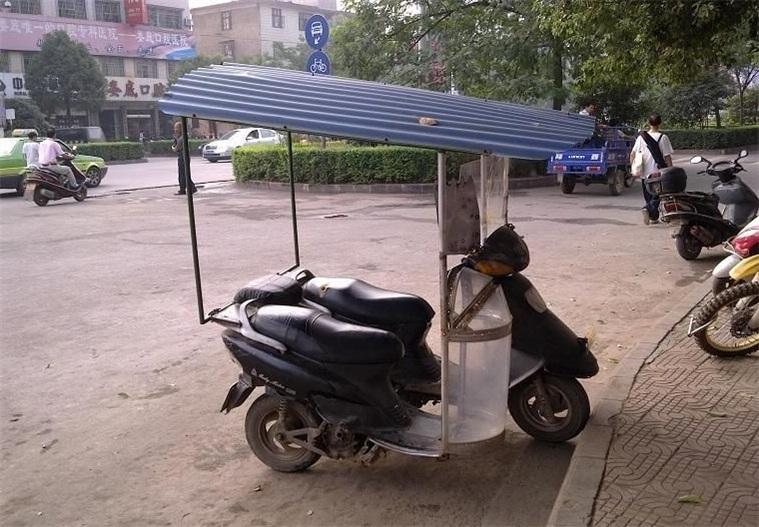 Scooter+with+roof+in+China+MOTORCYCLE+74