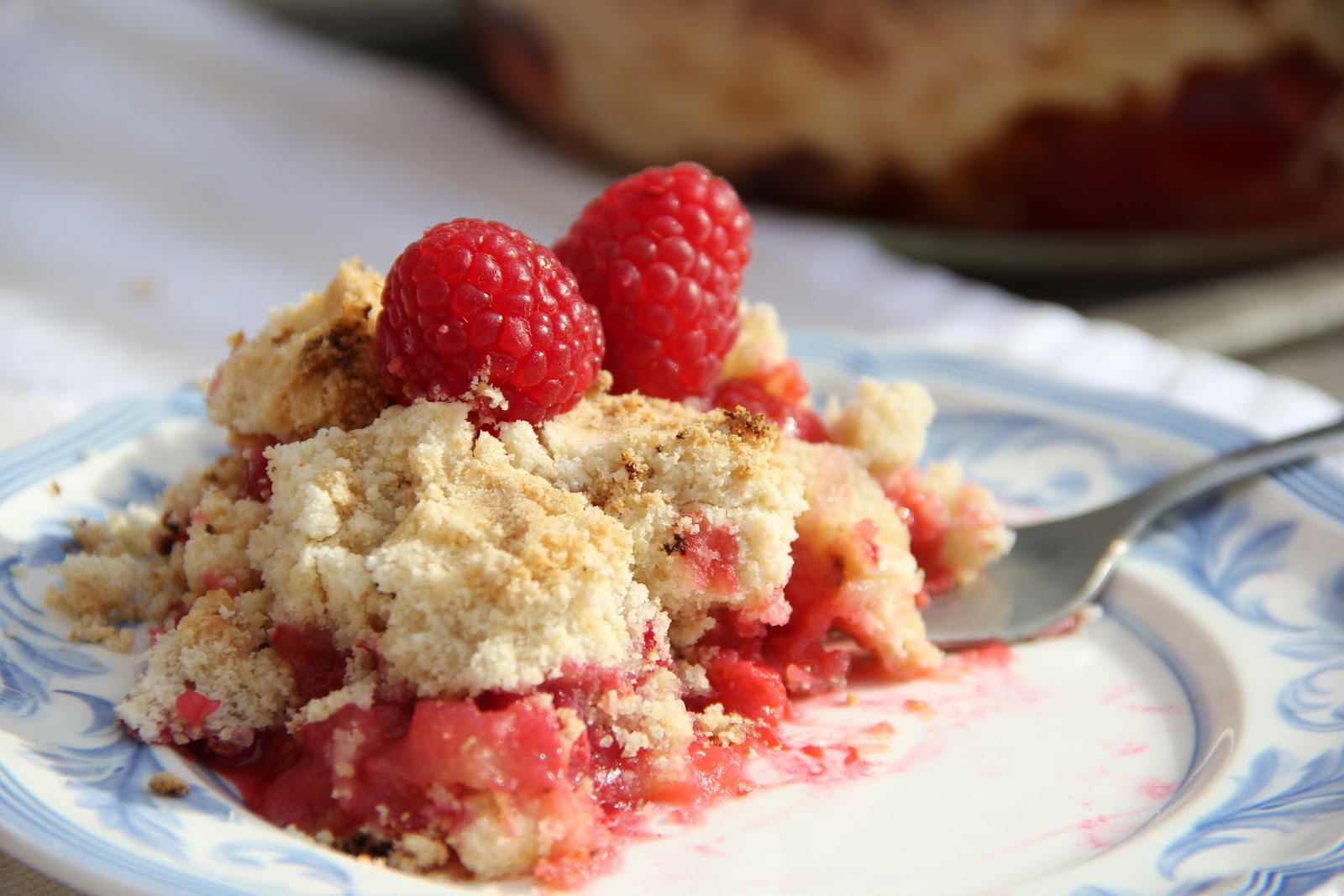 mbakes Raspberry and Apple Crumble
