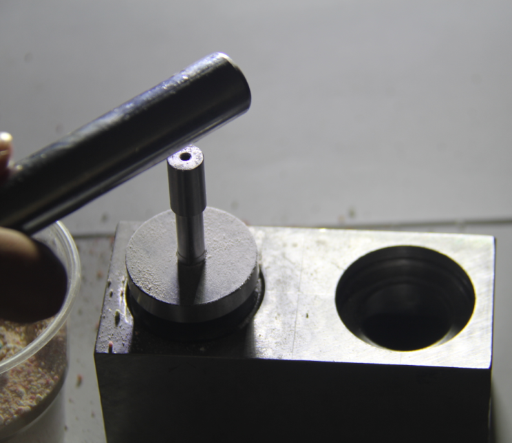 Punchdies how to make pill by hammer/handheld tabler press