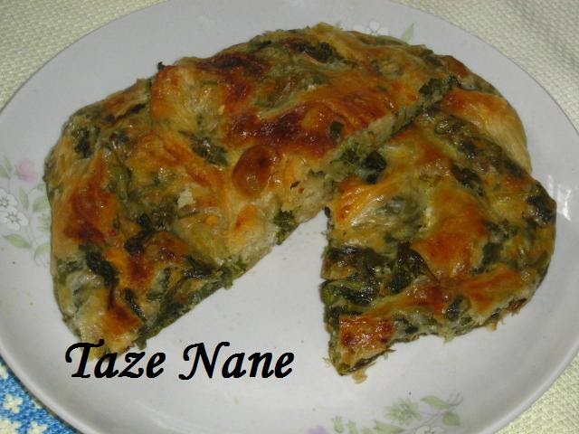 TAZE NANE ISPANAKLI ÇARŞAF BÖREĞİ