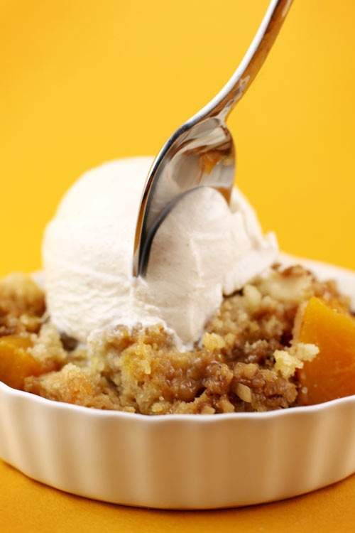 YUMMY RECIPEZZ Peach Crunch Cake