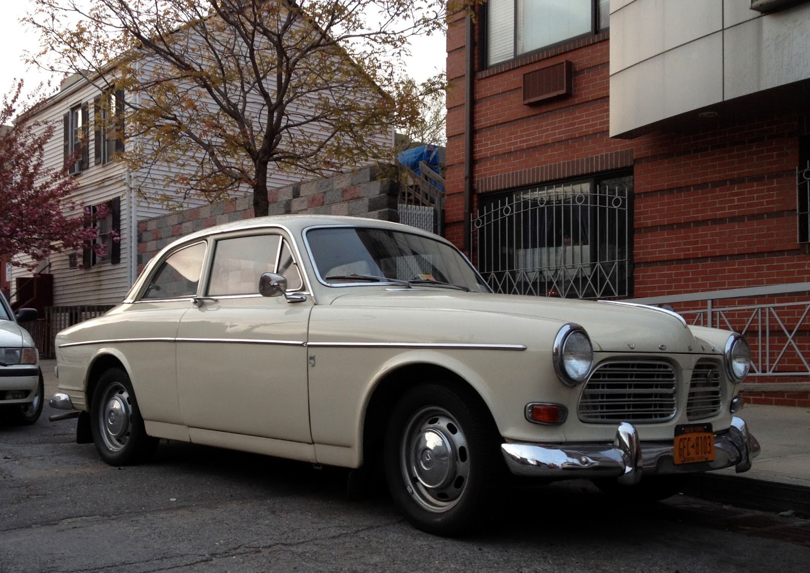 Cscb Home 1967 Volvo 122s Automatic Two Door Coupe