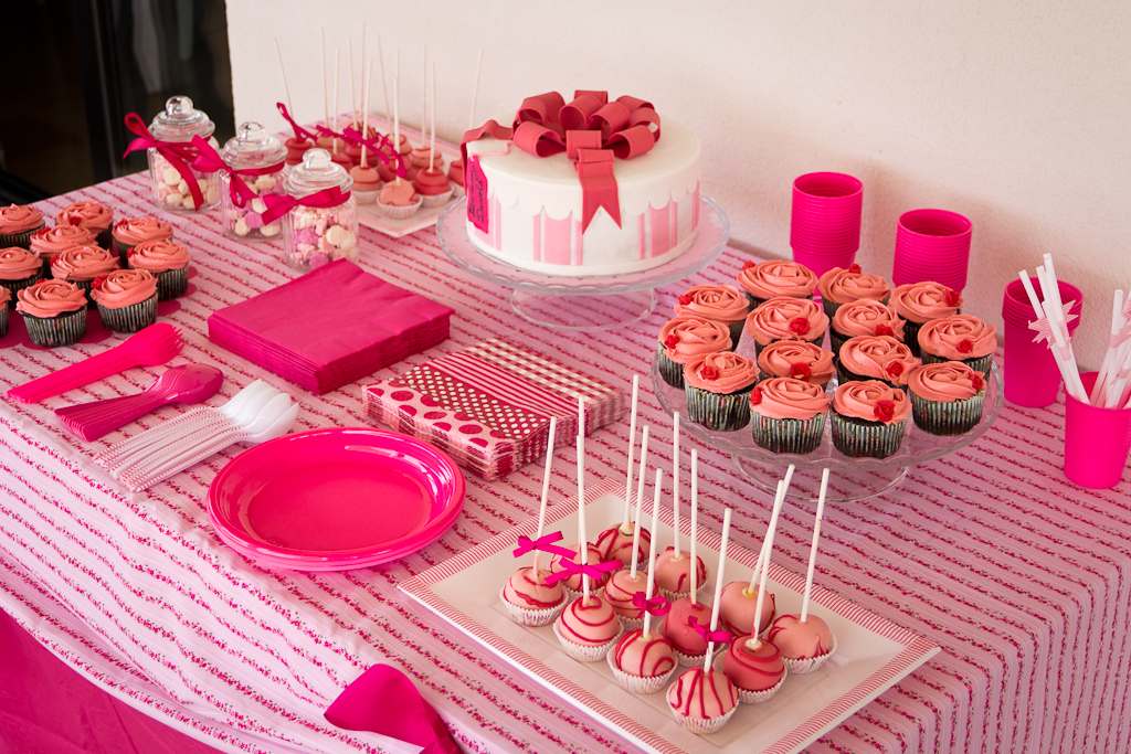 Baby Shower Hello Kitty Cakes Baby Shower Hello Kitty Cakes