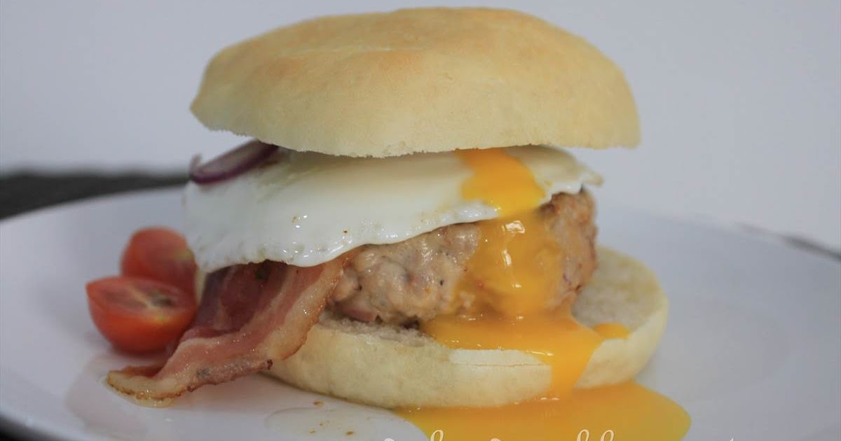 GoodyFoodies How to Make Your Own Hamburger Buns