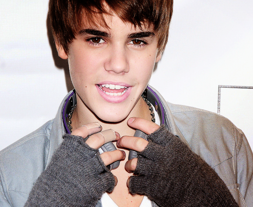 justin bieber photos 2011. Justin Bieber 2011 Cool Hot