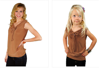 Super cute!! Matching outfits from meNmommy tops  Enter for a $25 GC