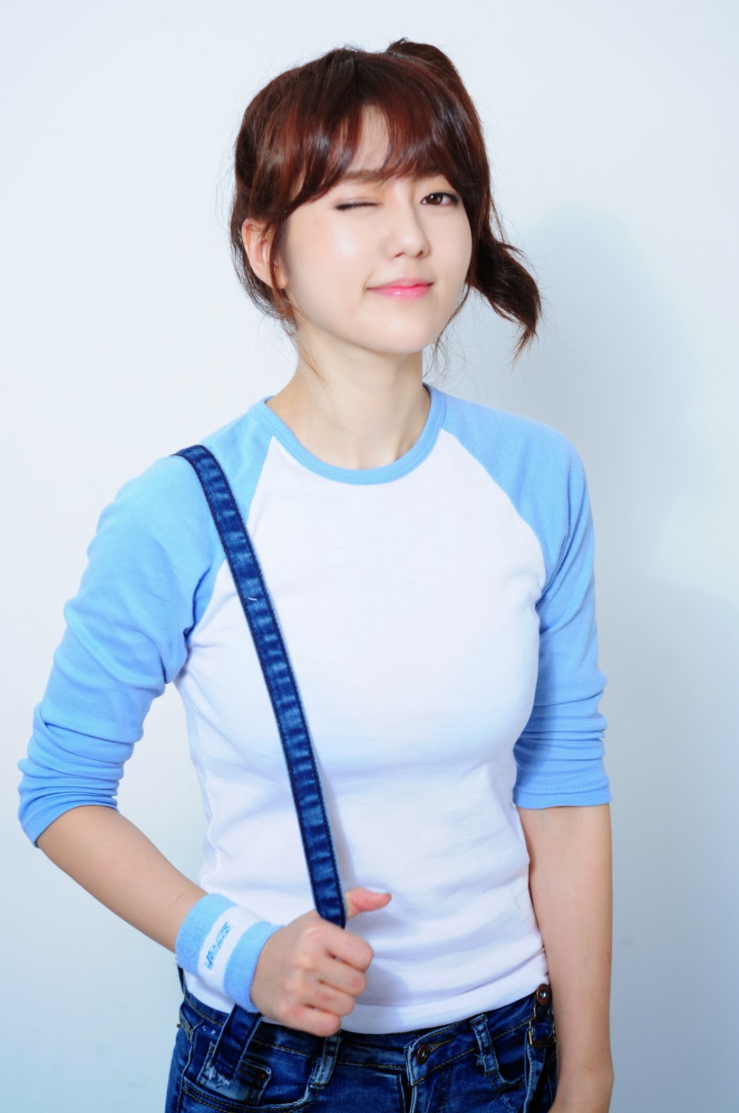 Lovely Bo Mi – Iam Sexy