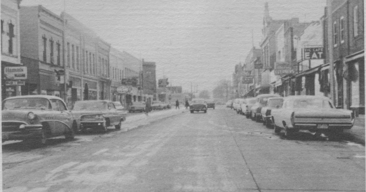 MENASHA Looking West