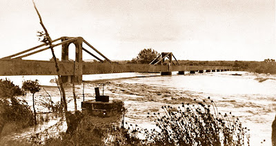 El acueducto de Tempul durante la riada de 1930 El acueducto de Tempul durante la riada de 1930