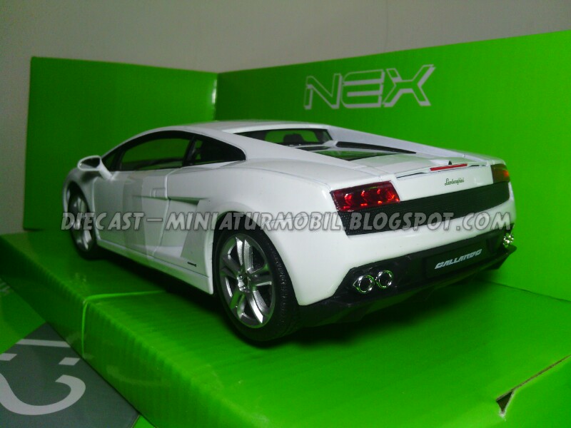 Jual Diecast Miniatur Mobil Sport Dan Klasik Miniatur