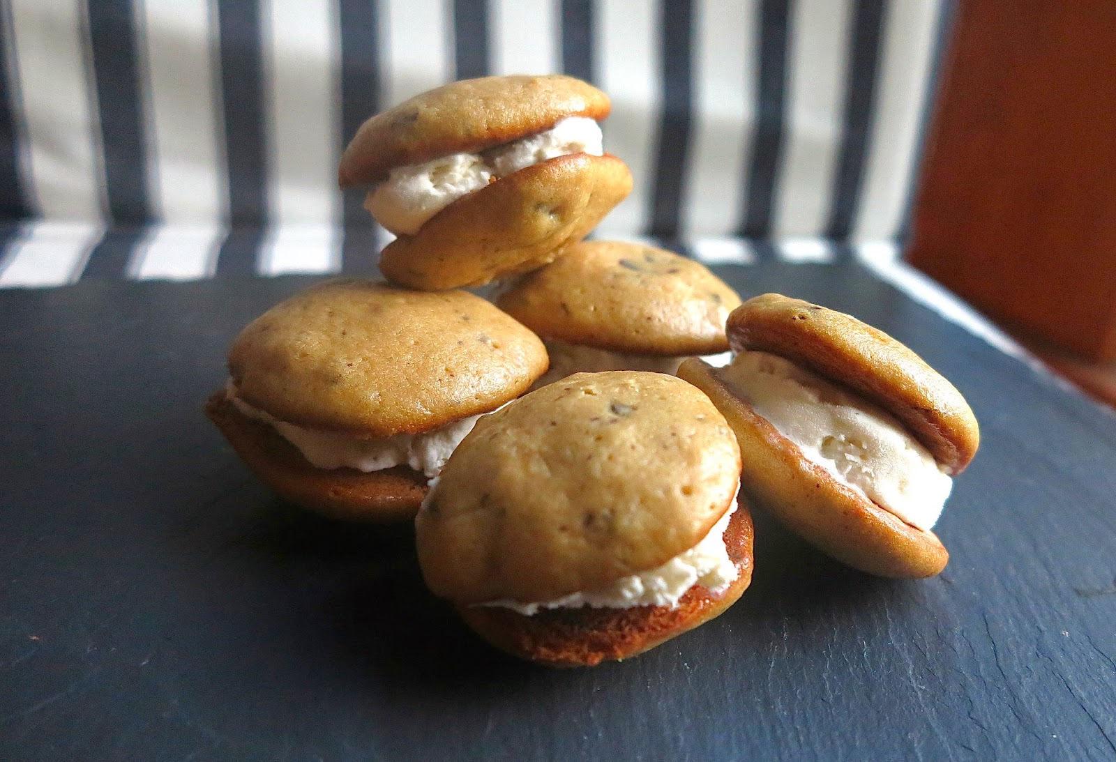 C'est Si Bon MD Mini Ice Cream Sandwiches
