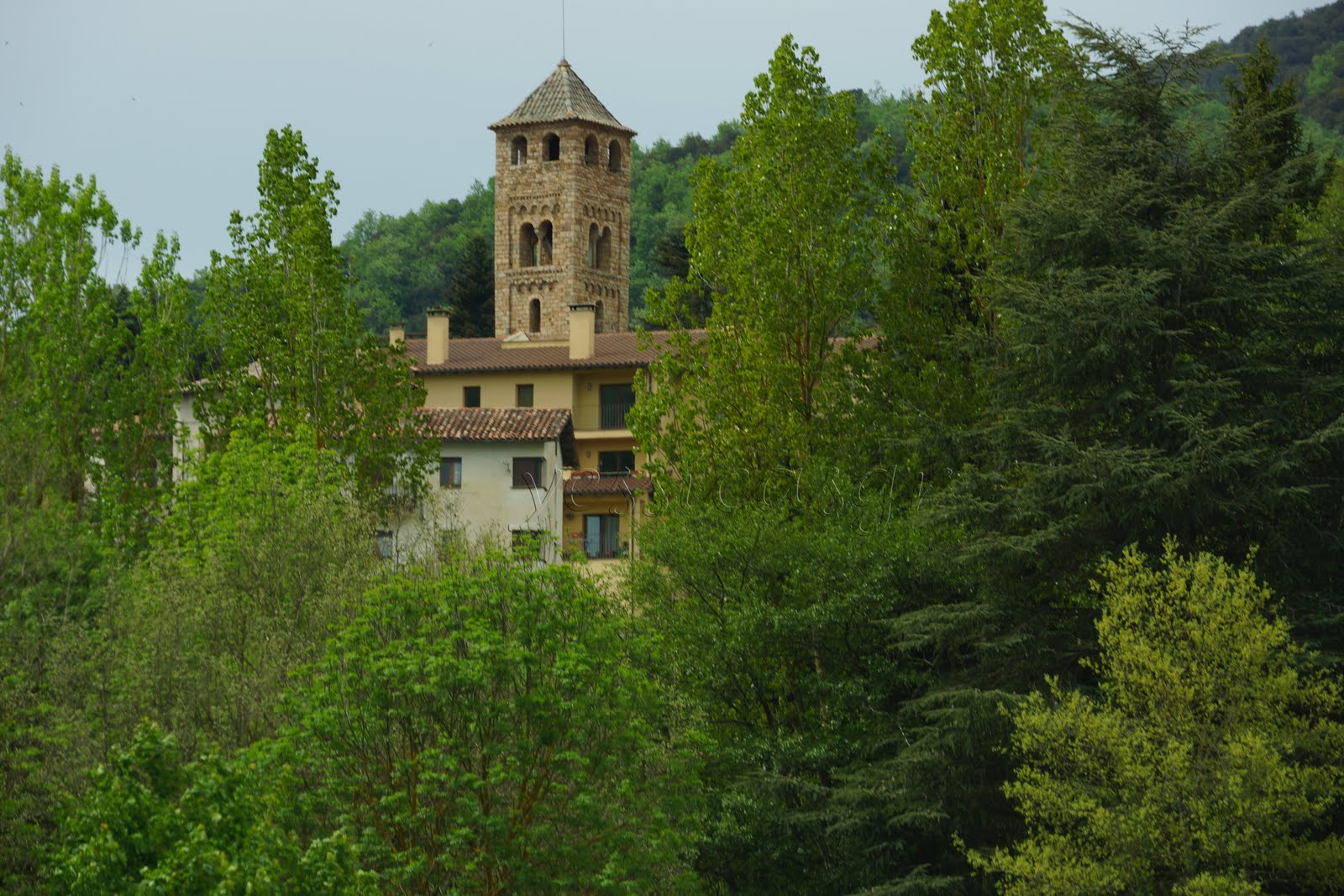 Las Crónicas de Yeria Espinelves