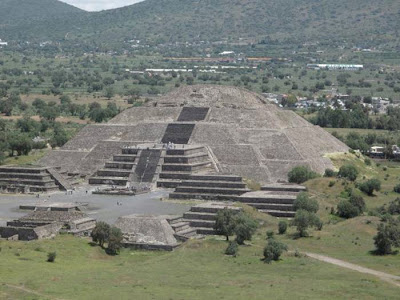 Pyramid of the Sun in Teotihuacan — Mexico Pyramid of the Sun, It was massive, one of the first great cities of the Western Hemisphere. And its origins are a mystery. It was built by hand more than a thousand years before the swooping arrival of the Nahuatl-speaking Aztec in central Mexico. But it was the Aztec, descending on the abandoned site, no doubt falling awestruck by what they saw, who gave it a name: Teotihuacan. A famed archaeological site located fewer than 30 miles (50 kilometers) from Mexico City, Teotihuacan reached its zenith between 100 B.C. and A.D. 650. It covered 8 square miles (21 square kilometers) and supported a population of a hundred thousand, according to George Cowgill, an archaeologist at Arizona State University and a National Geographic Society grantee.