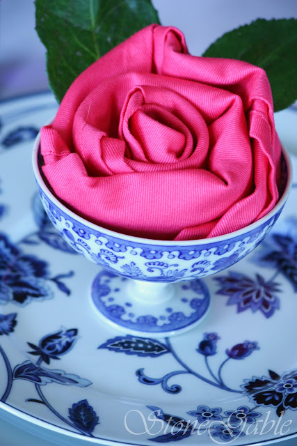  bursting with so many request for a rosette napkin folding tutorial