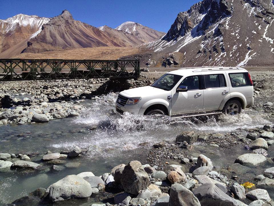 Leh Ladakh car trip Rental 2015 Self Drive SUV for Leh from